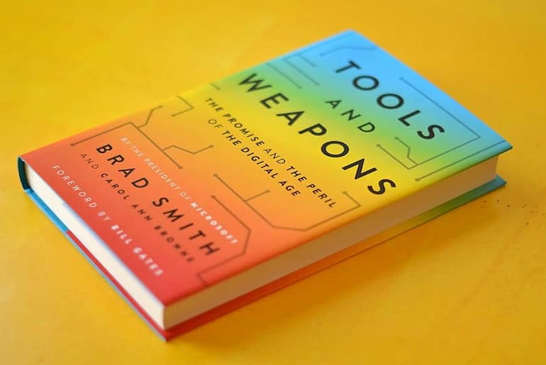 20 Books Every Tech Enthusiast Must Read In 2024