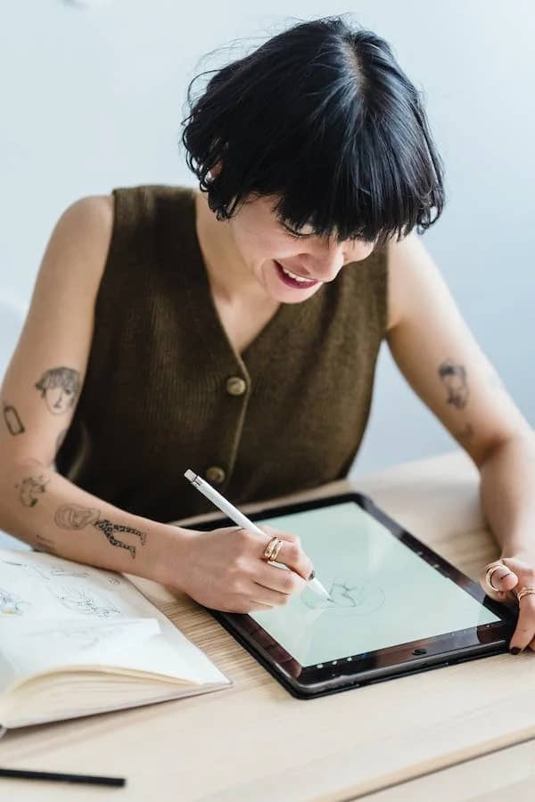 <strong>10 Ways To Be Creative When You Don't Feel Inspired</strong> 6 10 Ways To Be Creative When You Don't Feel Inspired